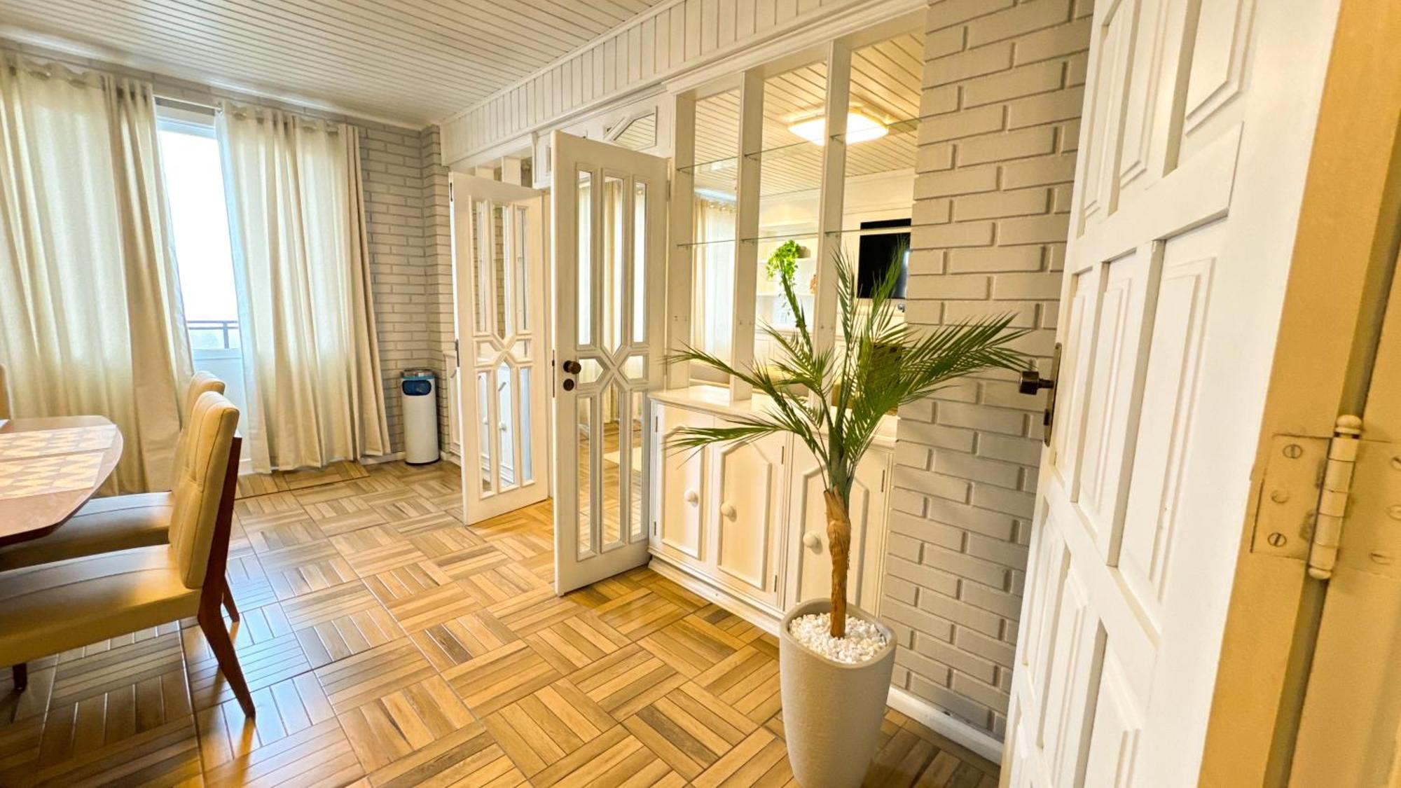 Fares Turis Hotel Uruguaiana Eksteriør billede